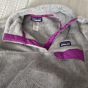 Patagonia Heather Gray Fleece with Purple Trim